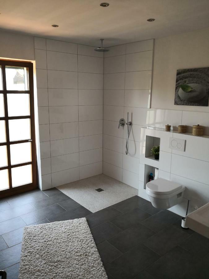 Apartment Ferienwohnung Emmerthal Auch Fuer Monteure Fewo エクステリア 写真